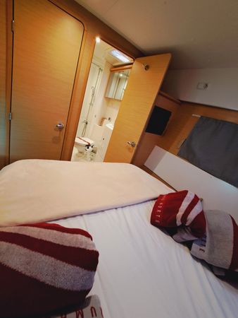 Lagoon 421 | The MOB