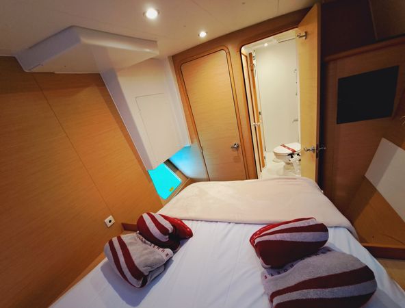 Lagoon 421 | The MOB