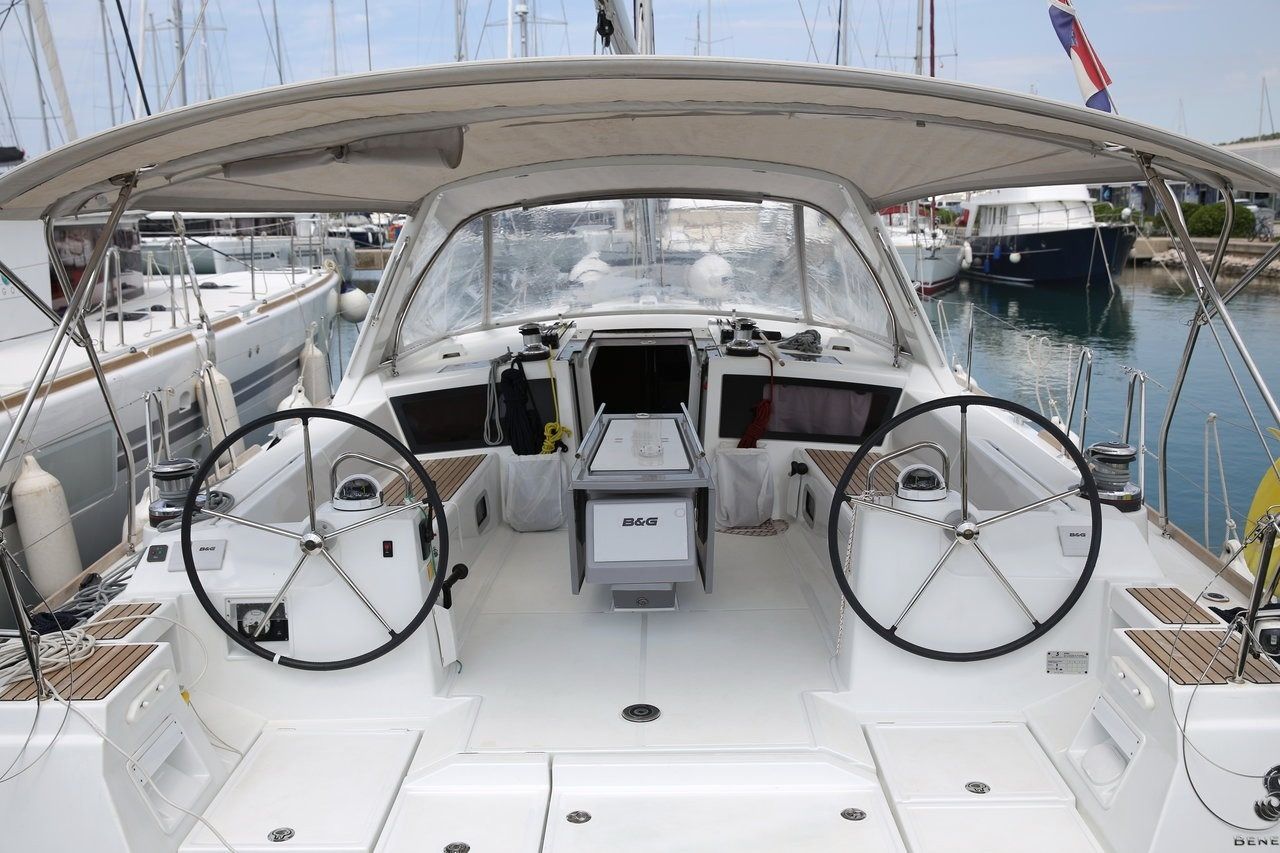 Beneteau Oceanis 48 | San Clemente