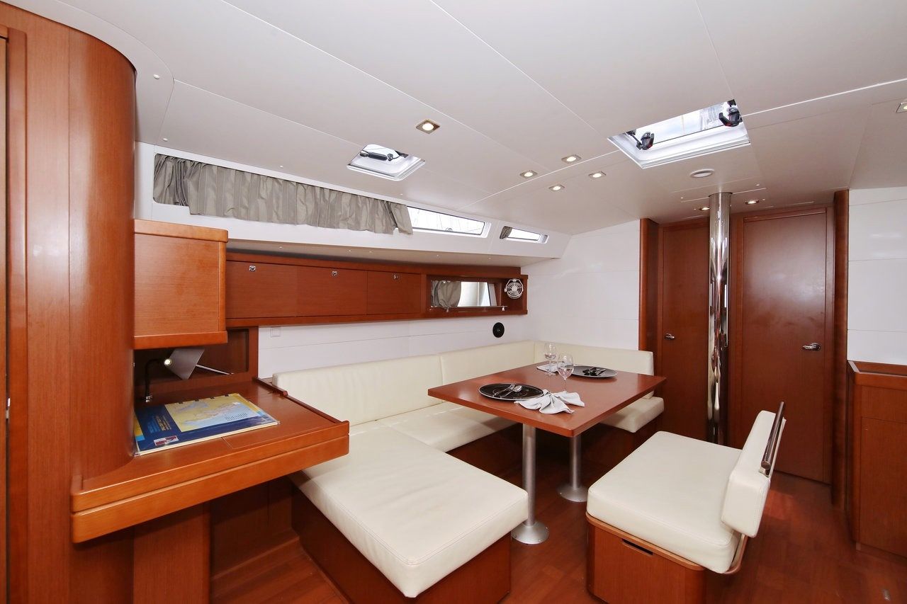 Beneteau Oceanis 48 | San Clemente