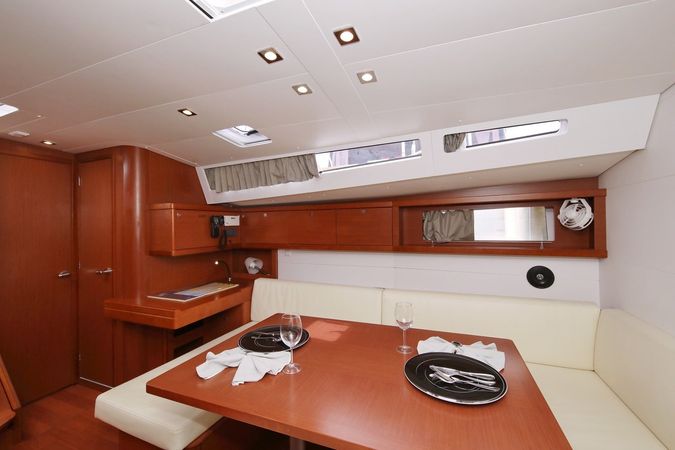 Beneteau Oceanis 48 | San Clemente
