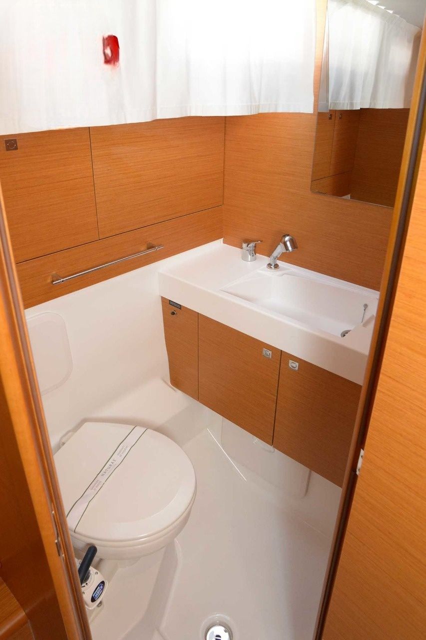 Jeanneau Sun Odyssey 479 | Azzurra