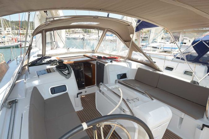 Jeanneau Sun Odyssey 479 | Azzurra