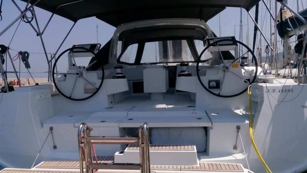 Beneteau Oceanis 55 | The Dreamer