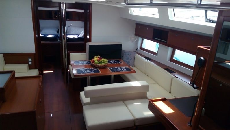 Beneteau Oceanis 55 | The Dreamer