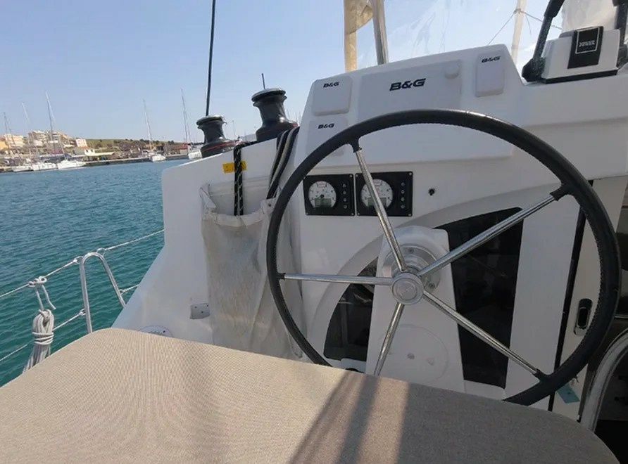 Lagoon 380 S2 | My Elisabeth