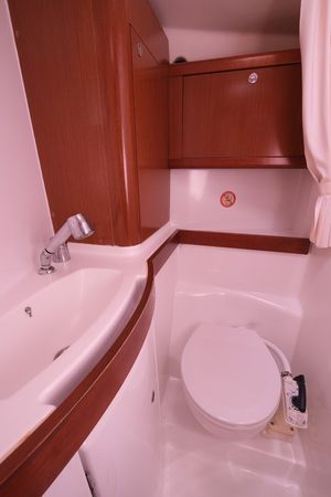 Beneteau Oceanis 40 | Nar