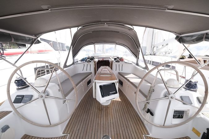 Beneteau Oceanis 40 | Nar