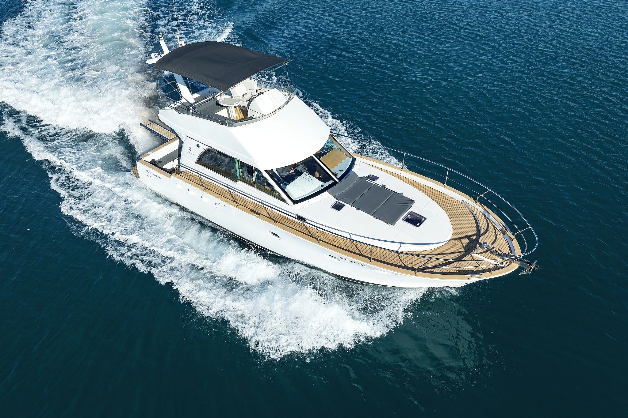 Beneteau Antares 13.80 | Katana