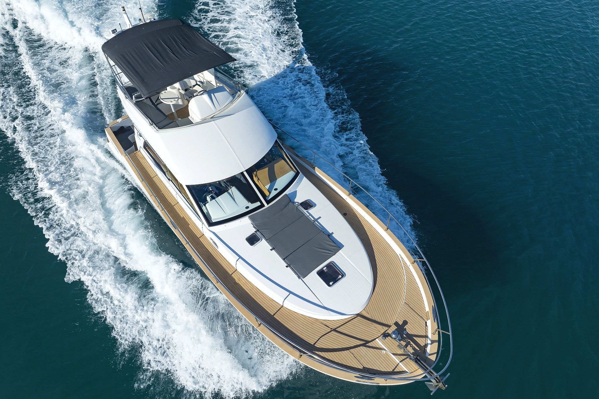 Beneteau Antares 13.80 | Katana