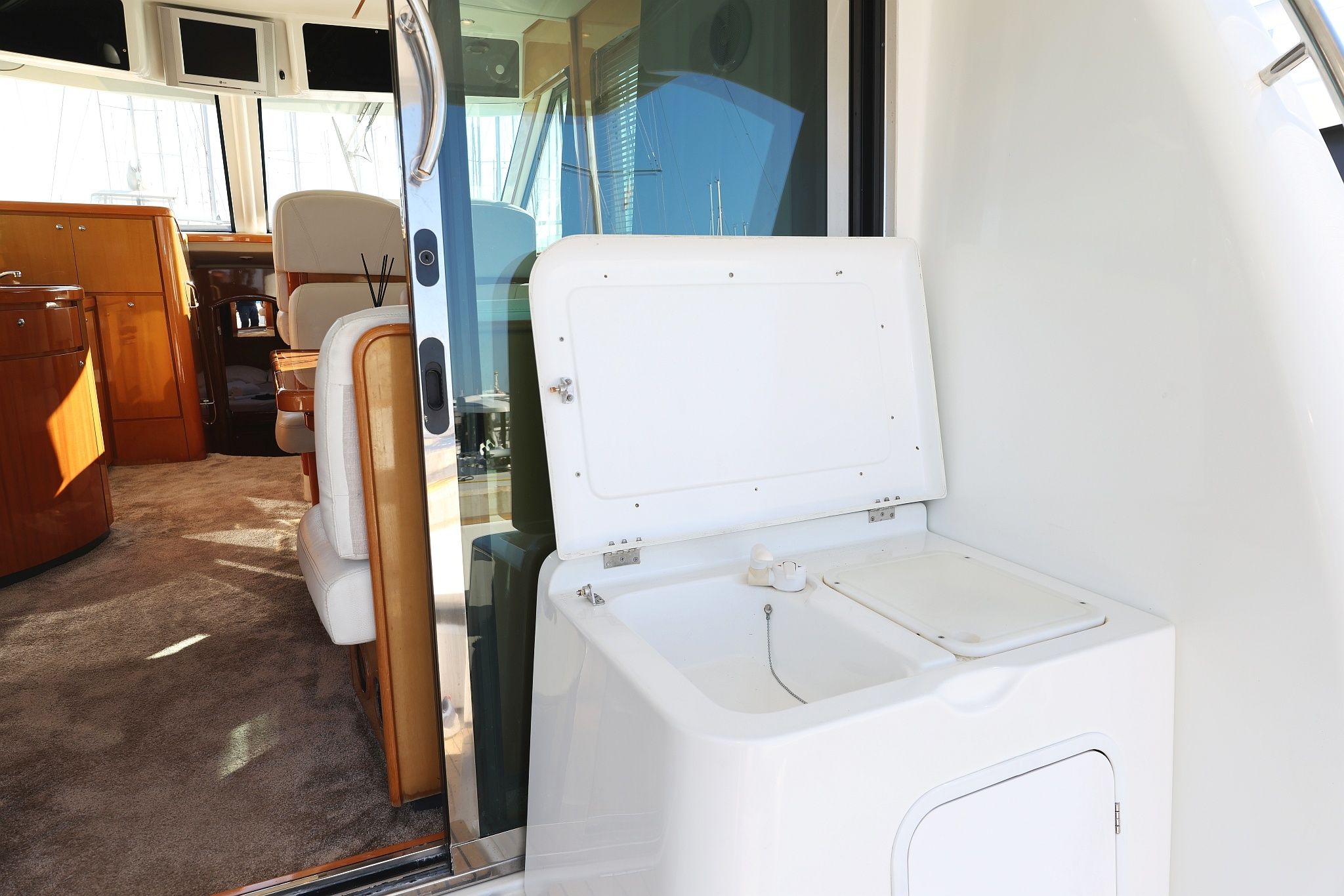 Beneteau Antares 13.80 | Katana