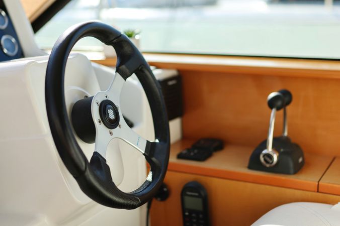 Beneteau Antares 13.80 | Katana