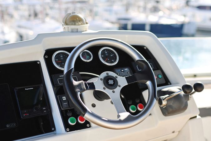 Beneteau Antares 13.80 | Katana