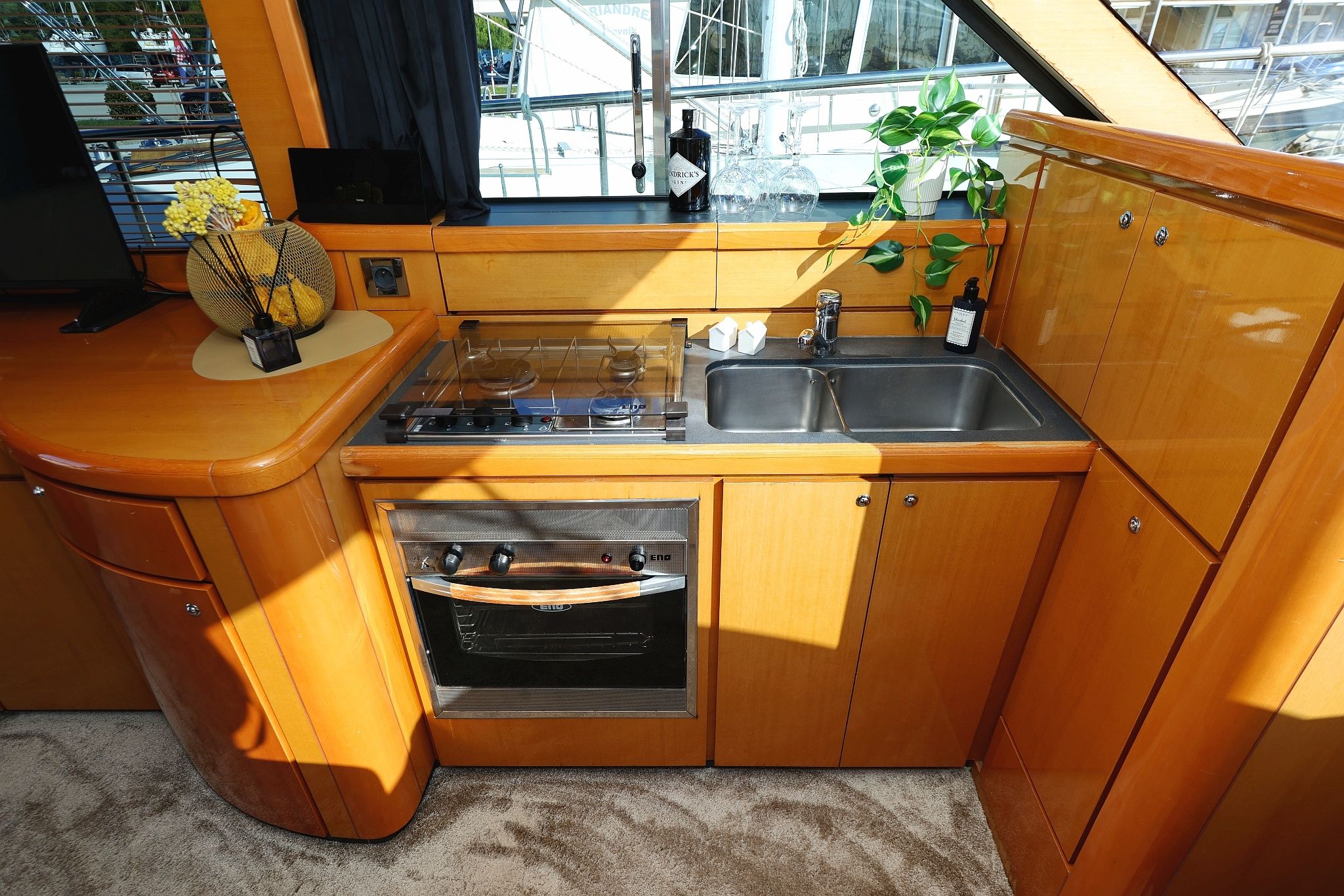 Beneteau Antares 13.80 | Katana