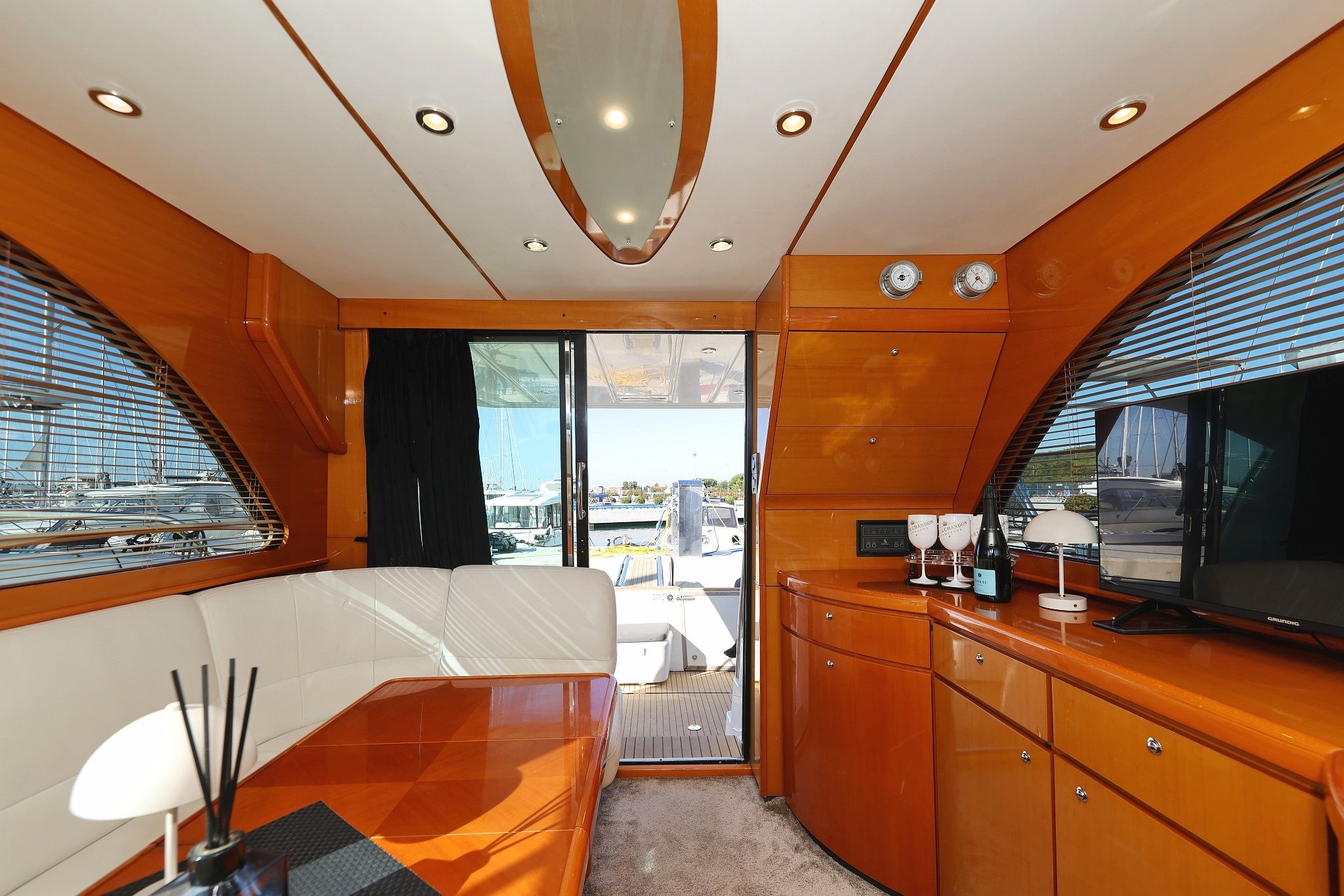 Beneteau Antares 13.80 | Katana