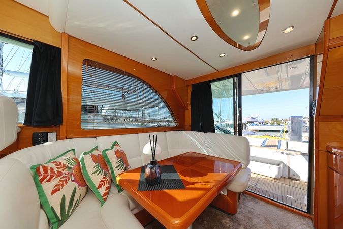 Beneteau Antares 13.80 | Katana