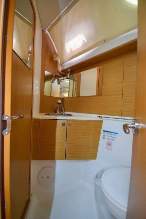 Jeanneau Sun Odyssey 44i | Loki