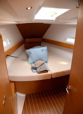 Jeanneau Sun Odyssey 419 | Feeling Fine