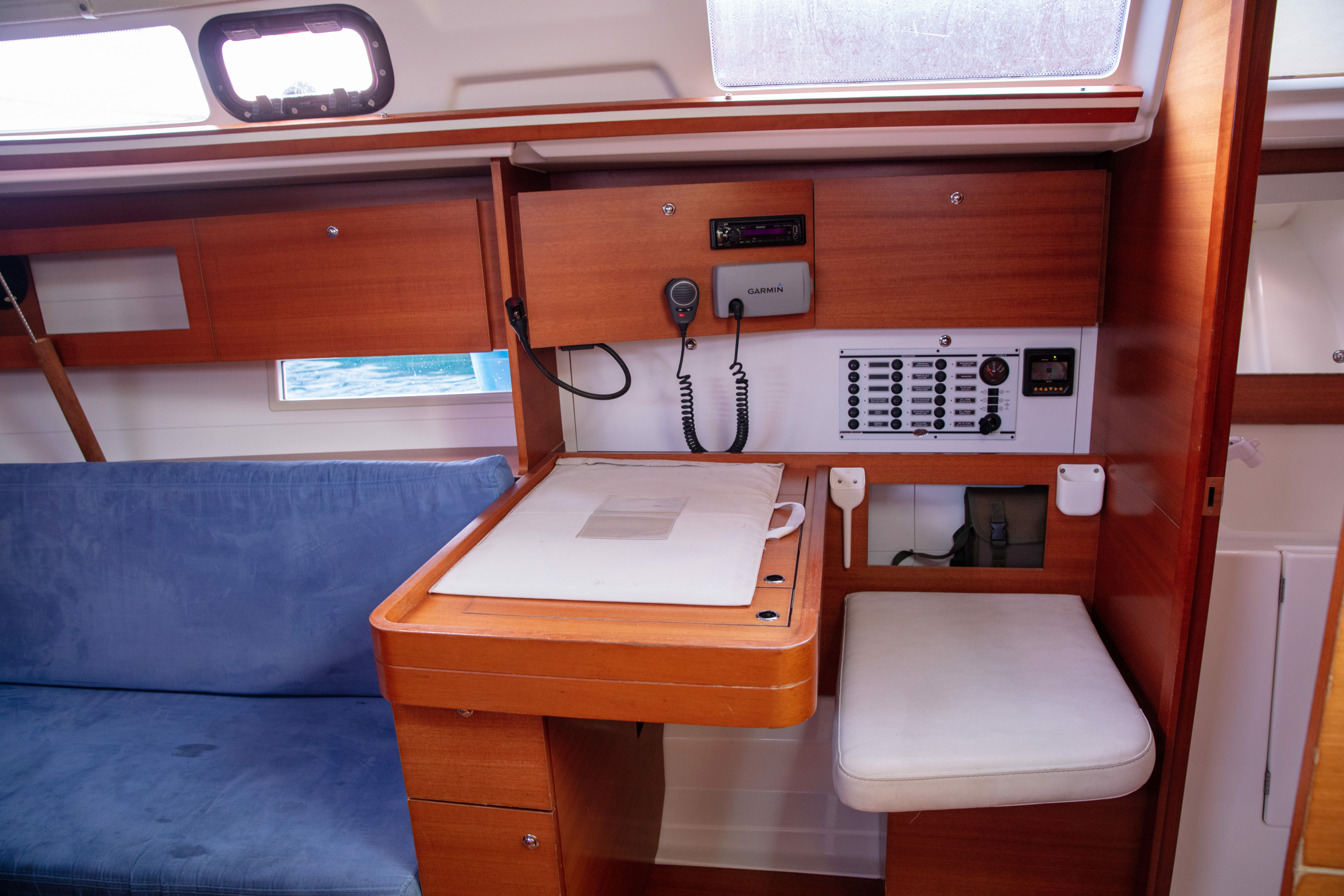 Dufour 335 | Lemar