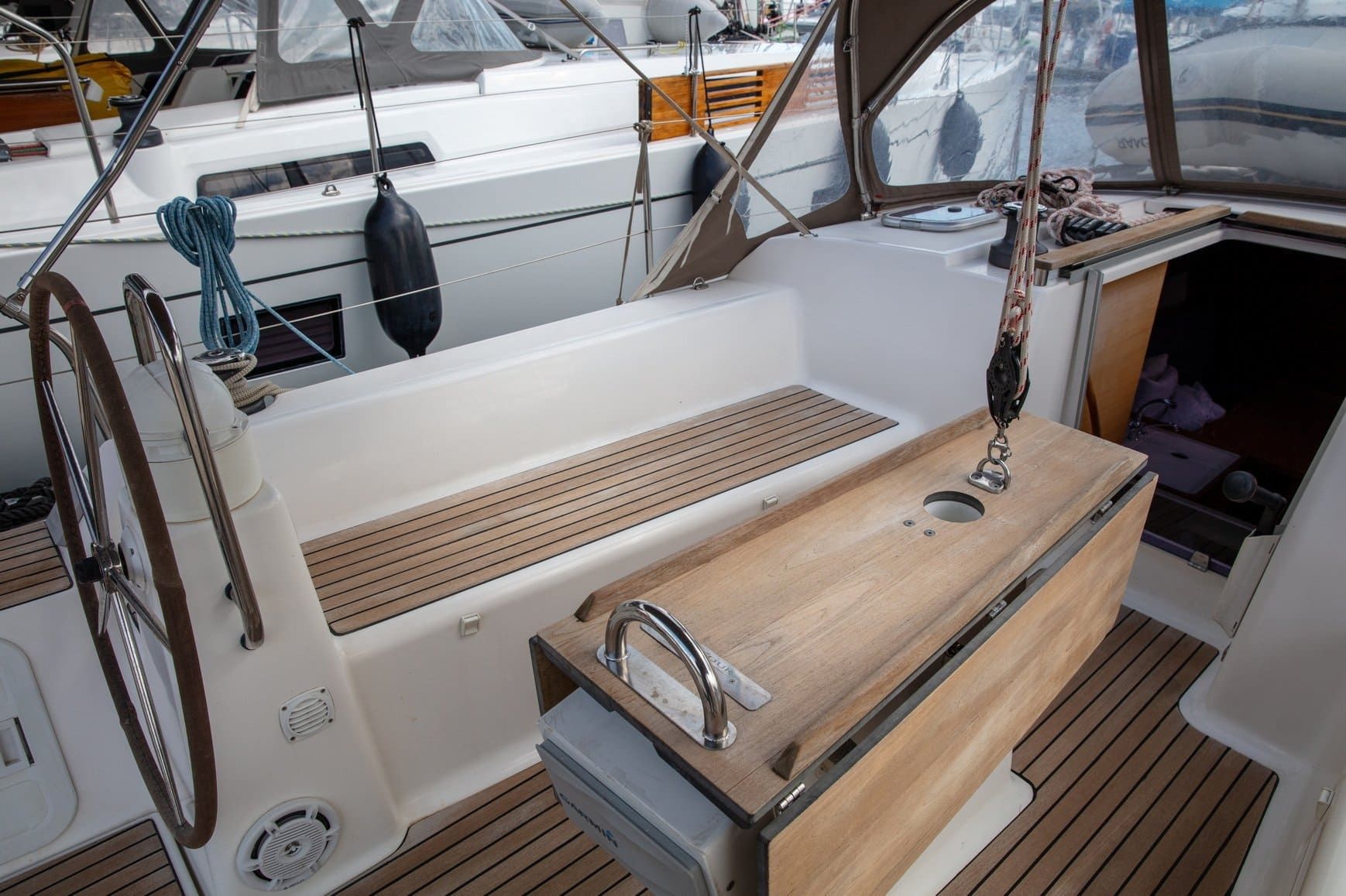 Dufour 335 | Lemar