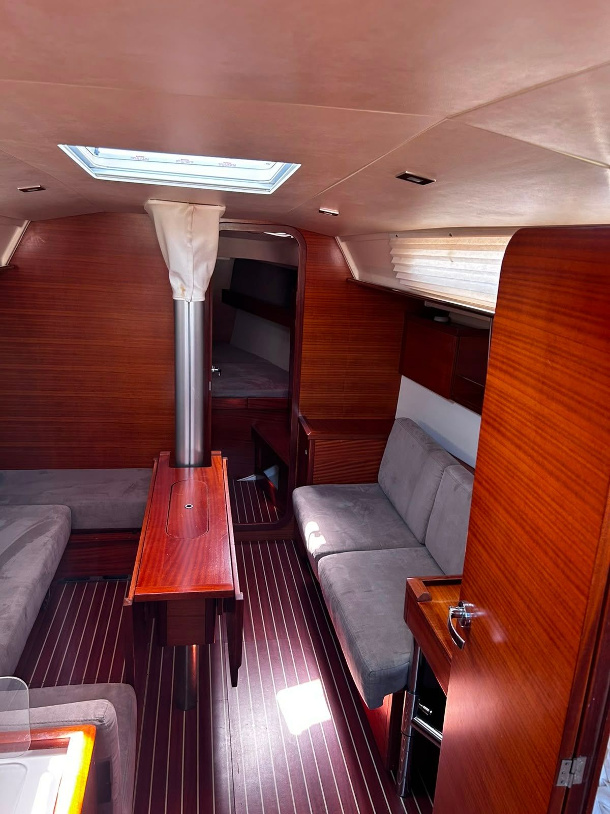 Salona 41 | Foxy Fox