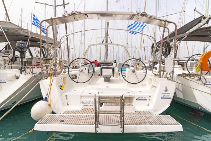 Beneteau Oceanis 41 | Huschel 2