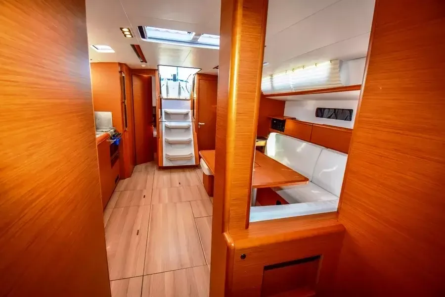 Jeanneau Sun Odyssey 479 | Sky Selin