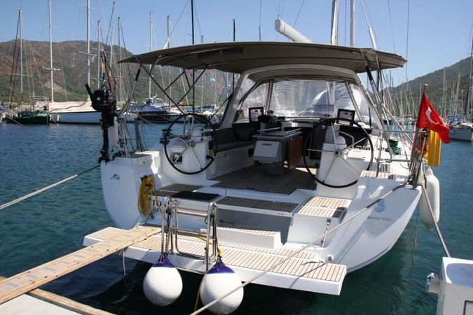 Beneteau Oceanis 45 | Tonic