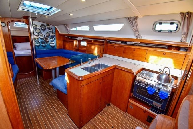 Jeanneau Sun Odyssey 37 | Kacamak