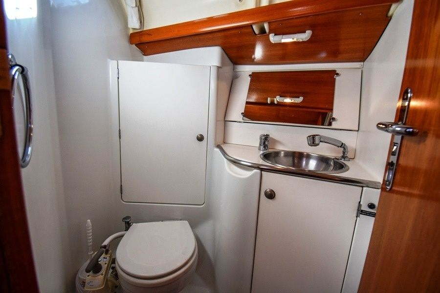 Jeanneau Sun Odyssey 37 | Kacamak