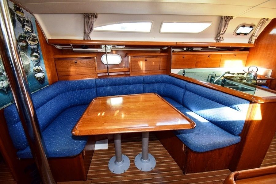 Jeanneau Sun Odyssey 37 | Kacamak