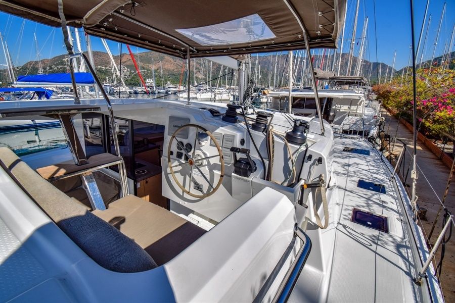 Fountaine Pajot Lucia 40 | Sky Maria