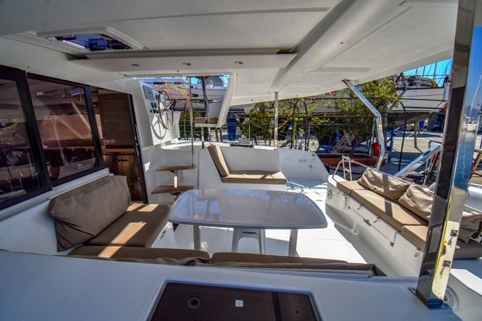 Fountaine Pajot Lucia 40 | Sky Maria