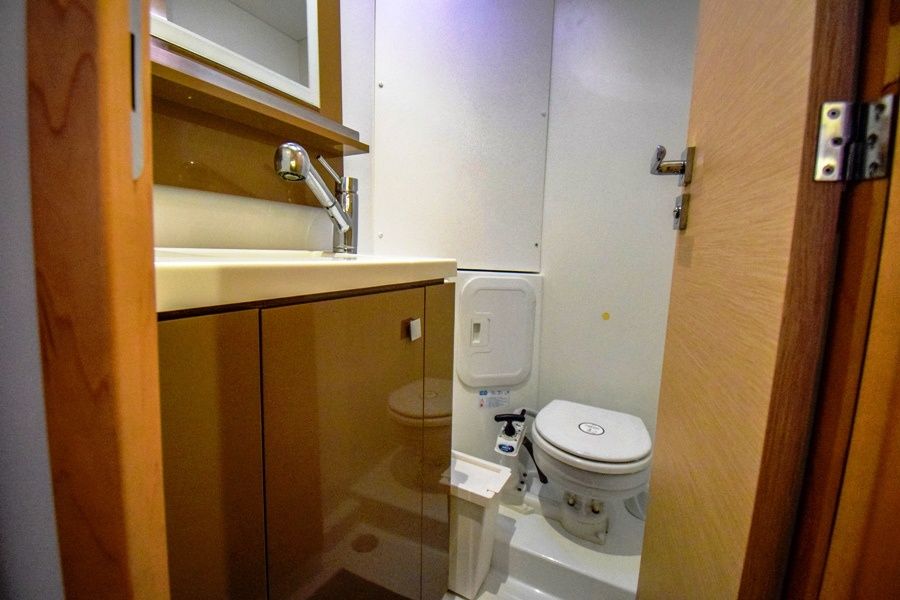 Fountaine Pajot Lucia 40 | Sky Maria