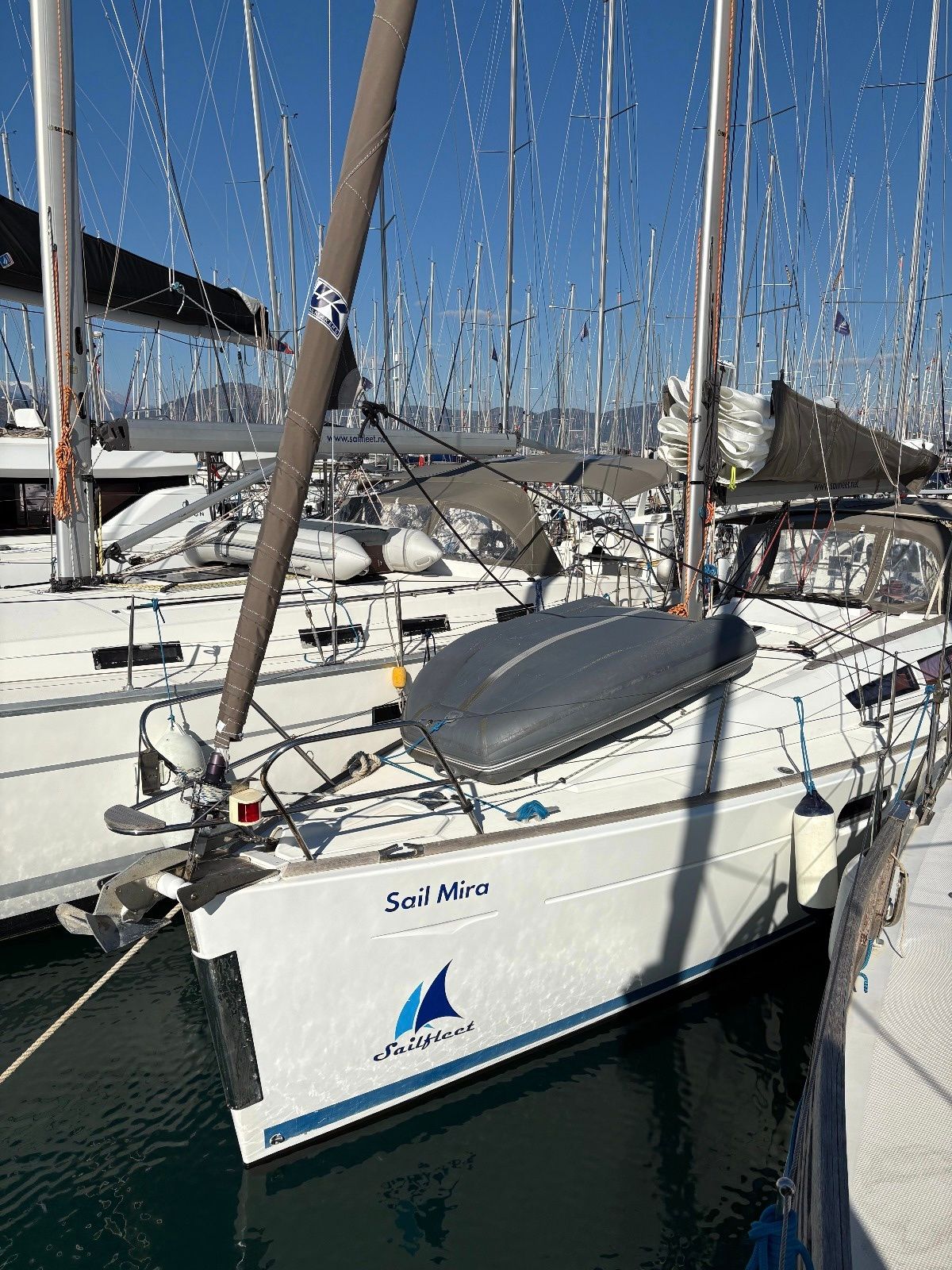 Jeanneau Sun Odyssey 36 | Sail Mira