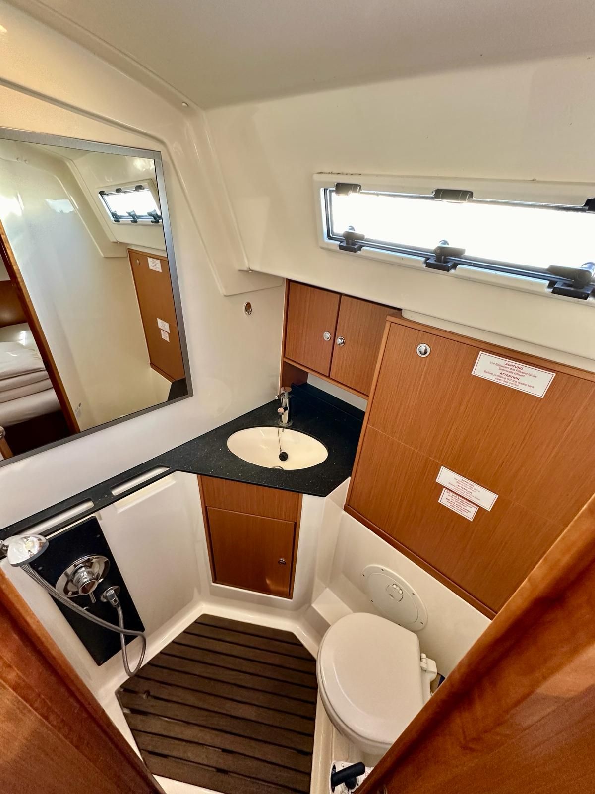 Bavaria Cruiser 45 | Oključ