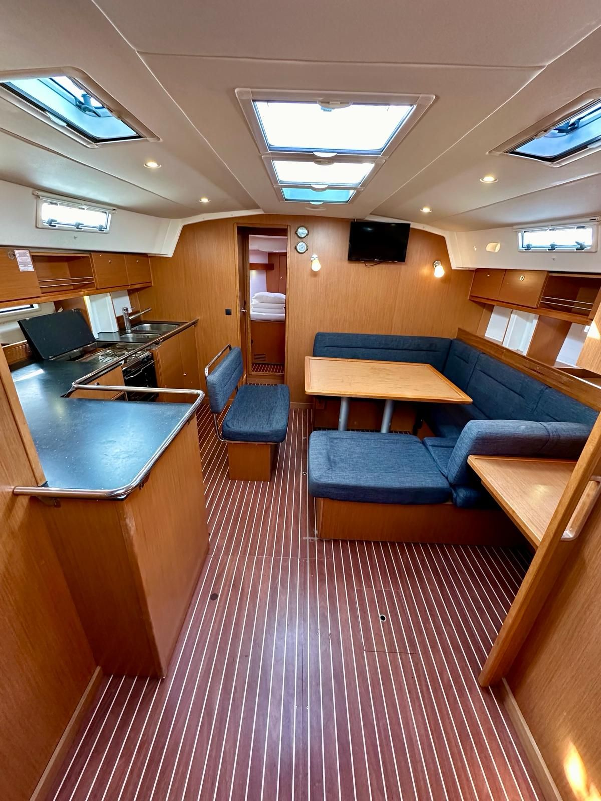 Bavaria Cruiser 45 | Oključ