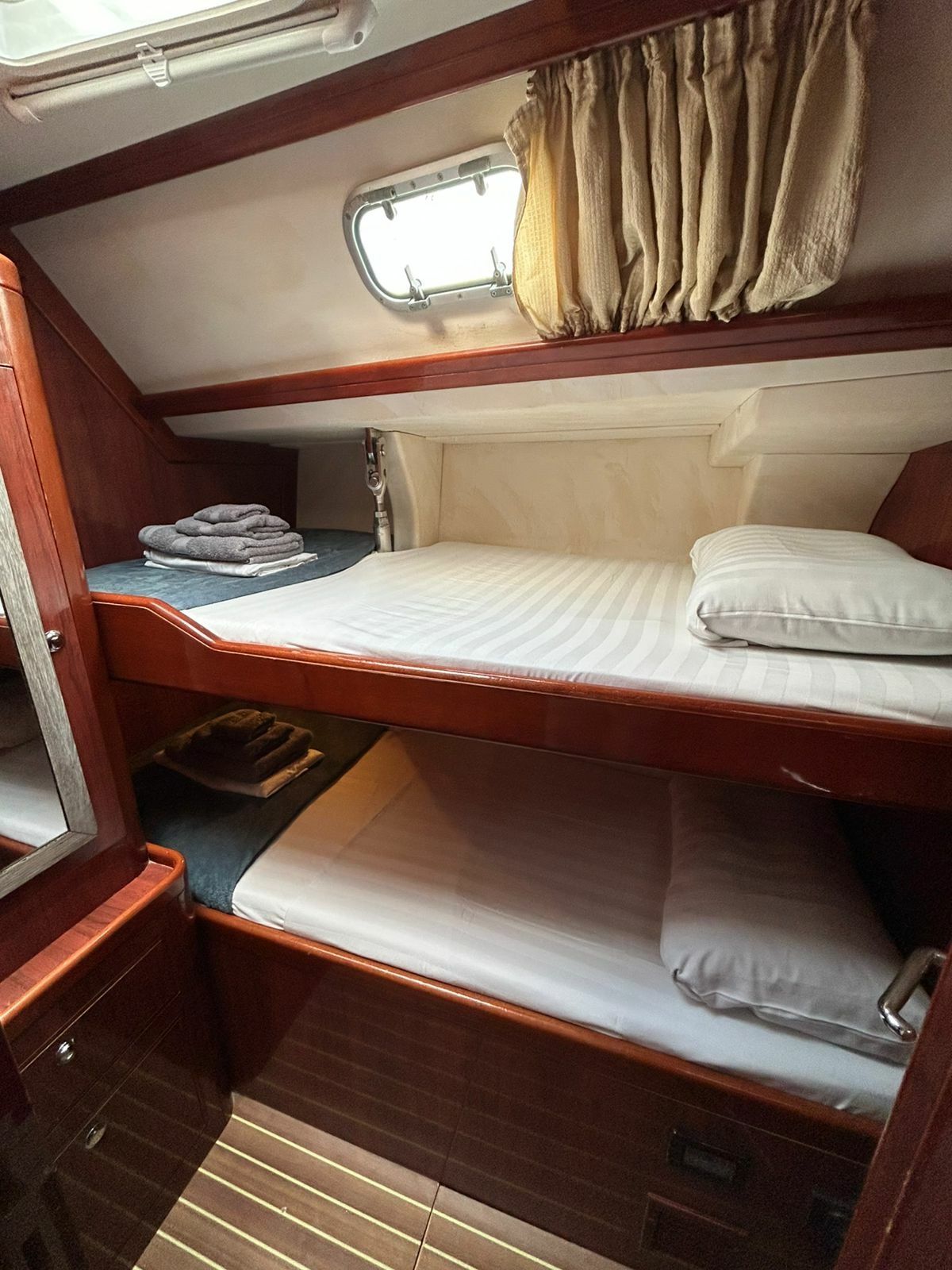 Ocean Yachts 58.4 | Katerina