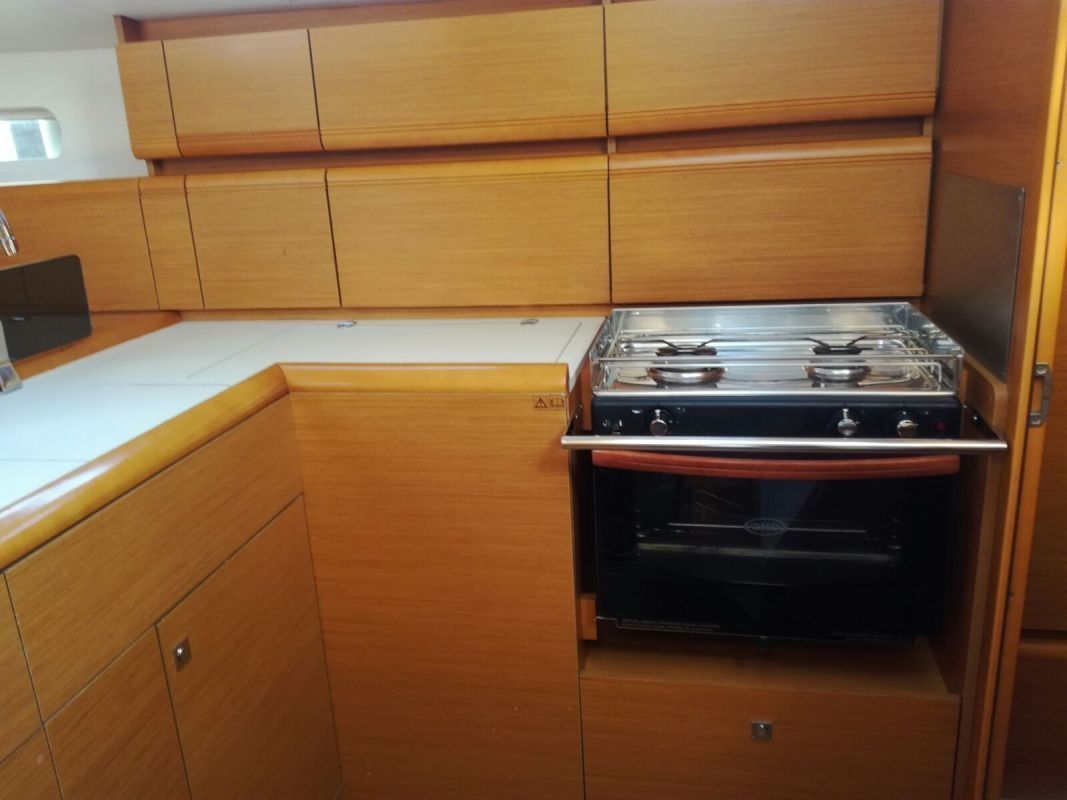 Jeanneau Sun Odyssey 379 | Minerva