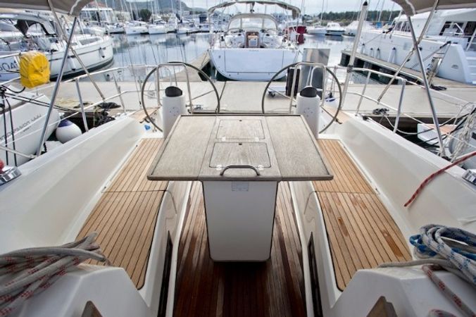 Bavaria Cruiser 41 | Astros