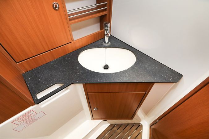 Bavaria Cruiser 32 | Star Chiara