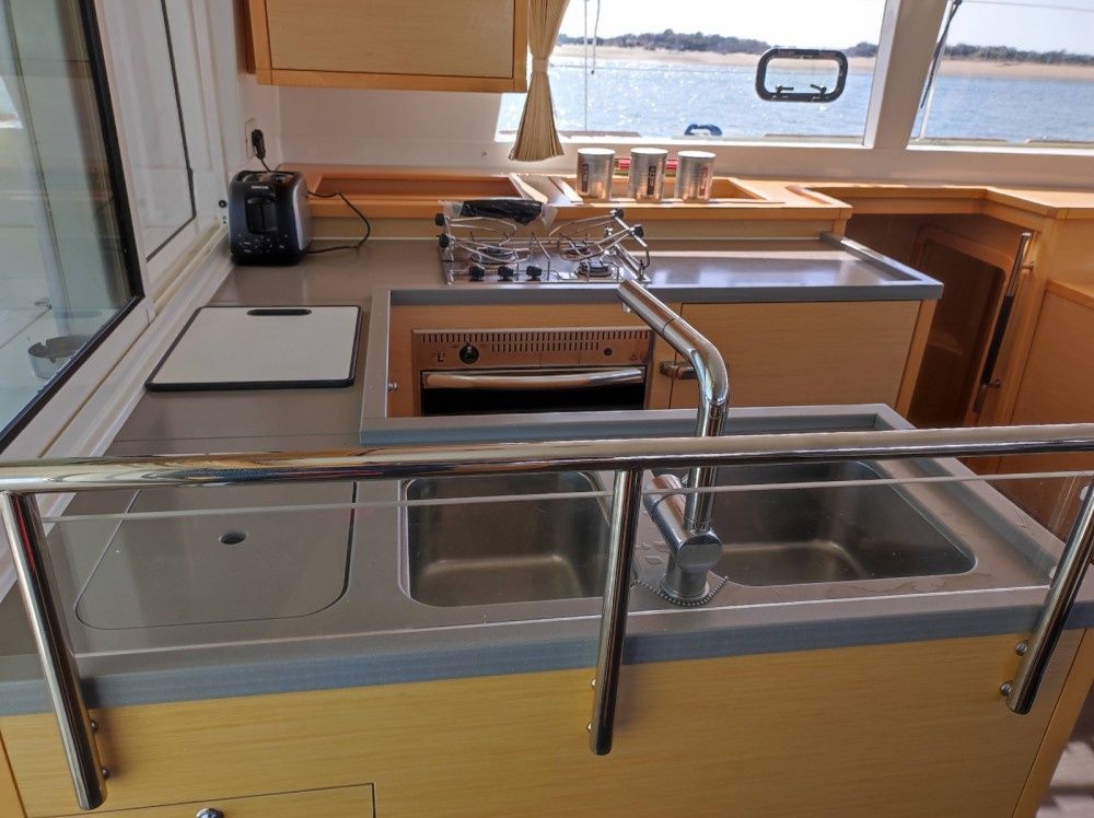 Lagoon 450 F | Donata