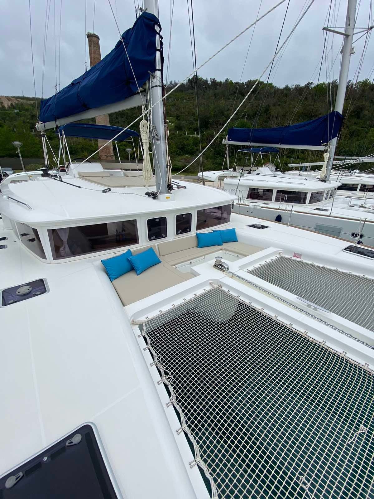 Lagoon 450 F | Irina