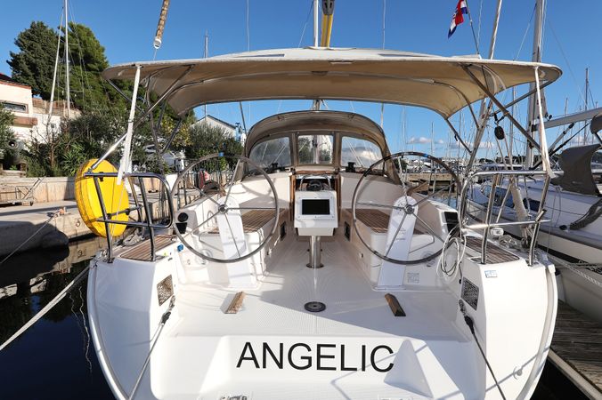 Bavaria Cruiser 37 | Angelic