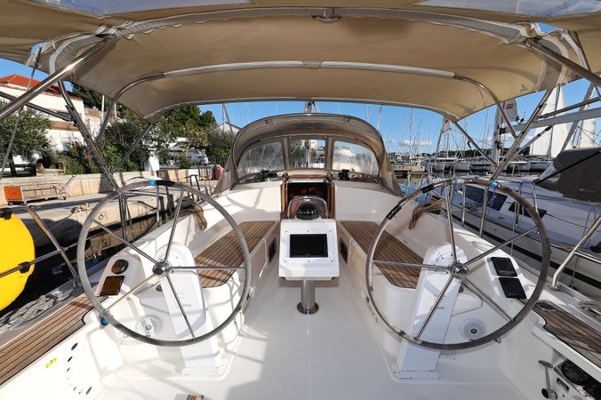 Bavaria Cruiser 37 | Angelic