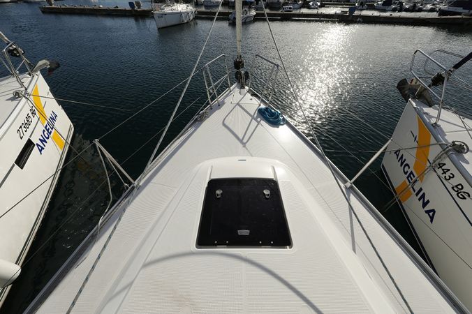 Bavaria Cruiser 37 | Sun Course