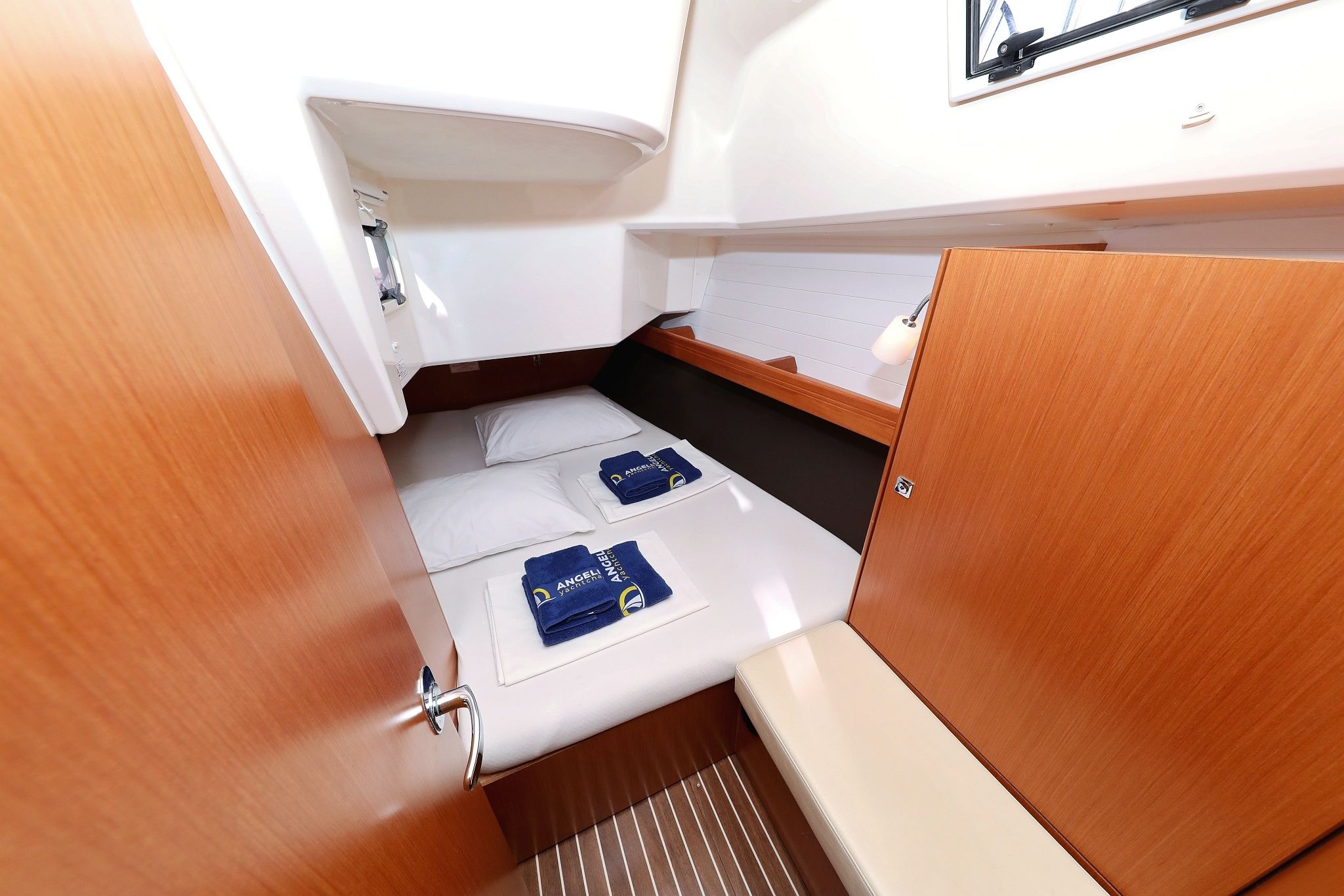 Bavaria Cruiser 37 | Sun Course