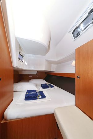 Bavaria Cruiser 37 | Sun Course