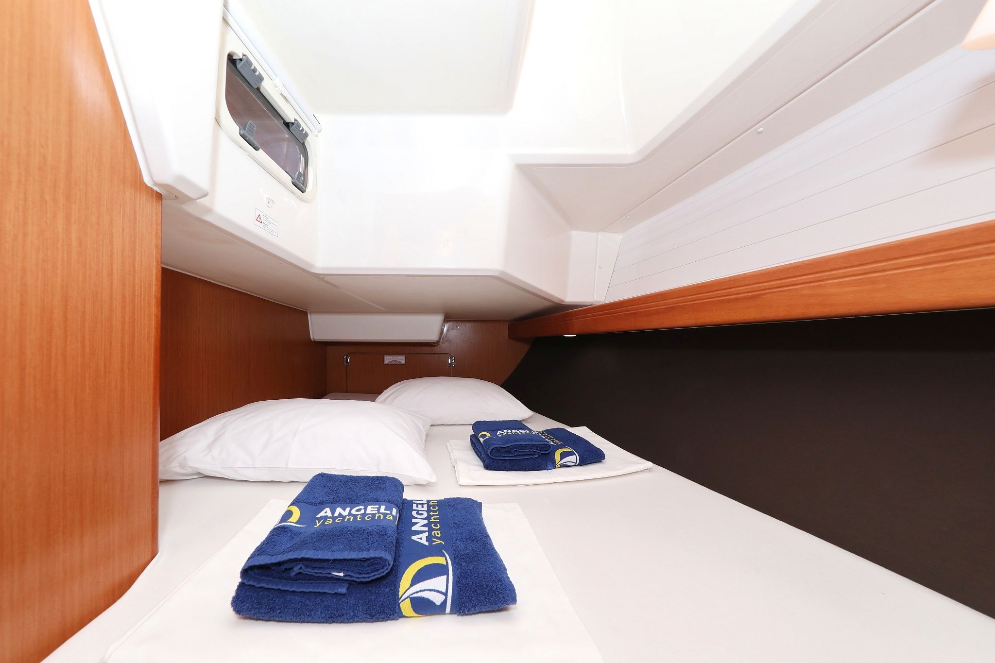 Bavaria Cruiser 37 | Sun Course