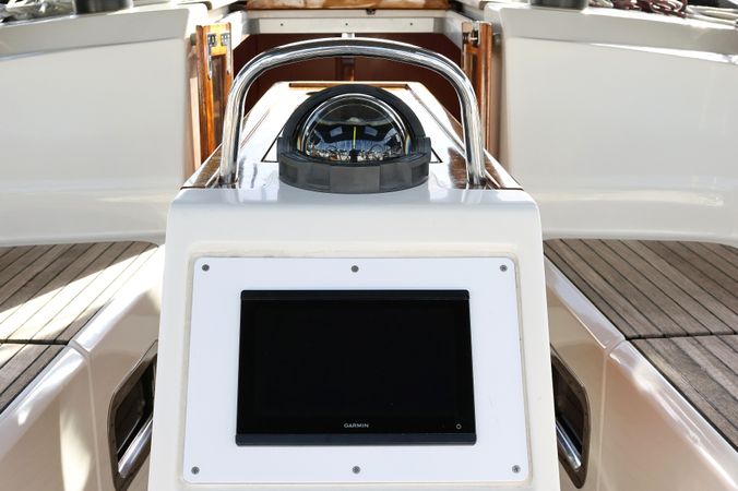 Bavaria Cruiser 37 | Sun Course